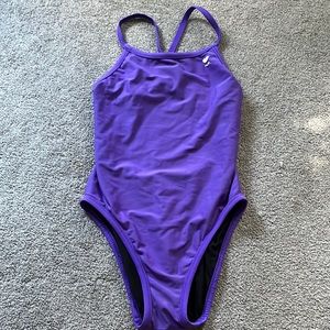 One piece swim suit